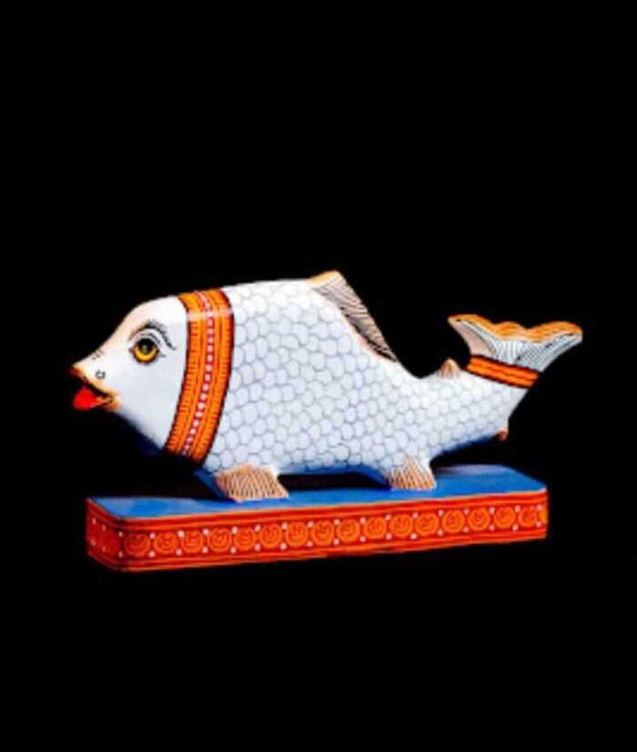 6 Inches Wooden Toy With Pattachitra Designs - Fish